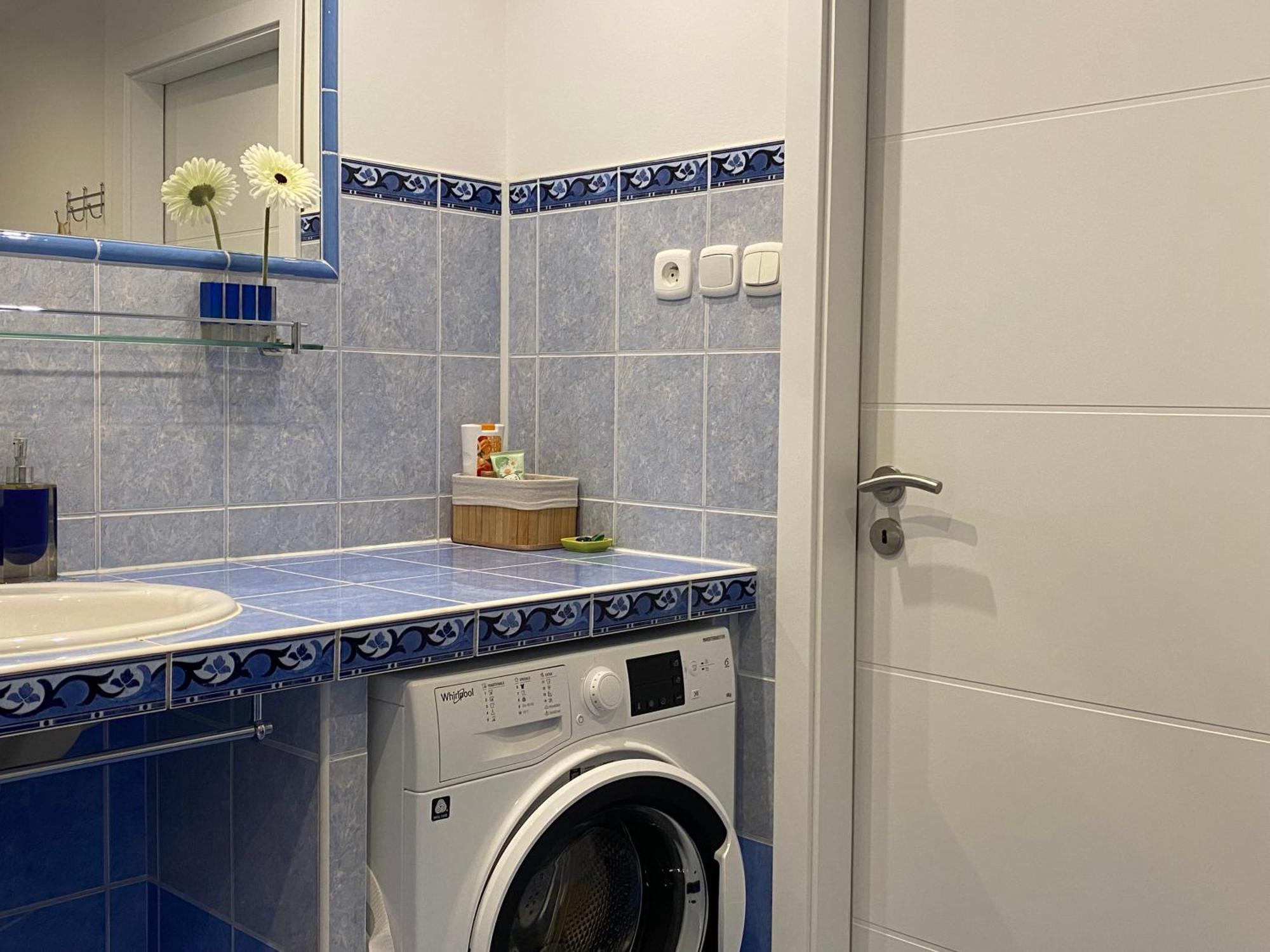 Sun Apartment Теплице Экстерьер фото